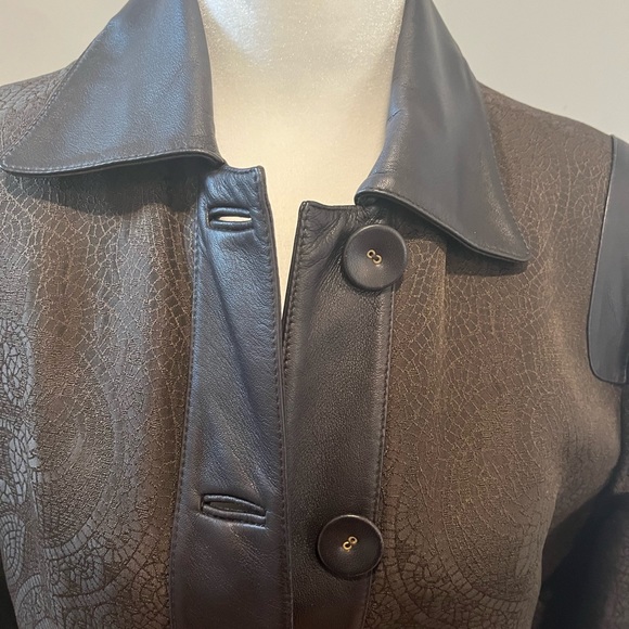 Linda Allard Ellen Tracy Quilty Long Coat w/Leather Trim and belt - Picture 12 of 15